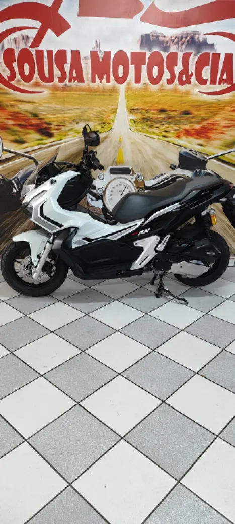HONDA ADV 150 ABS, Foto 15