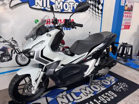 HONDA ADV 150 ABS, Foto 2