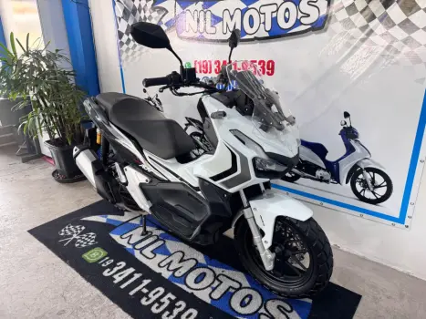 HONDA ADV 150 ABS, Foto 3