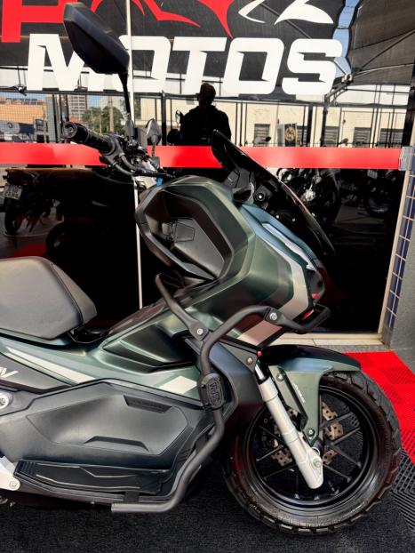 HONDA ADV 150 ABS, Foto 2