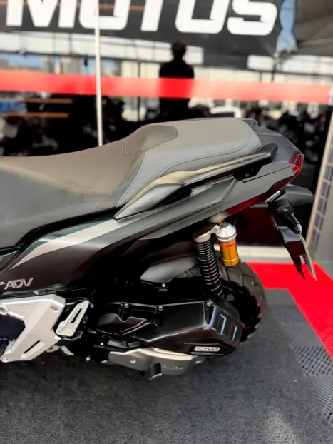 HONDA ADV 150 ABS, Foto 6
