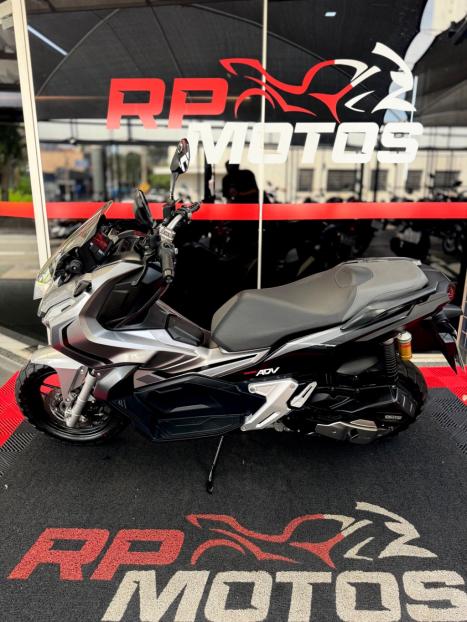 HONDA ADV 150 ABS, Foto 4
