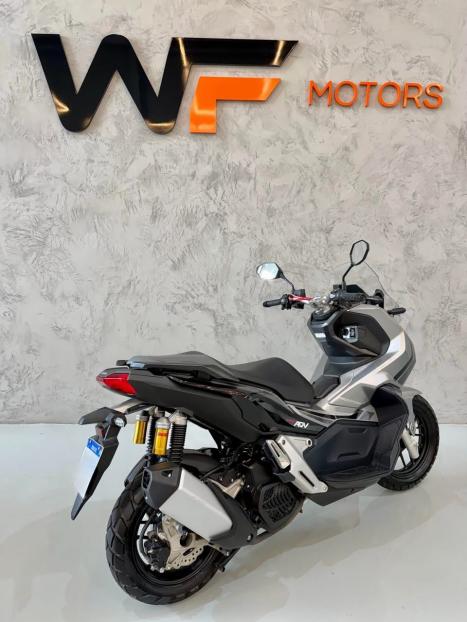 HONDA ADV 150 ABS, Foto 4