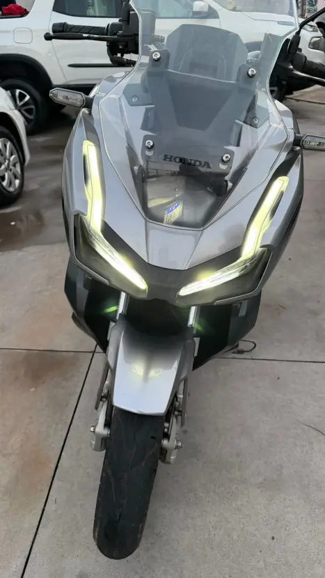 HONDA ADV 150 ABS, Foto 1