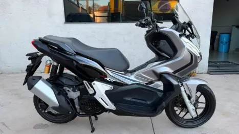 HONDA ADV 150 ABS, Foto 5