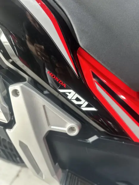 HONDA ADV 150 ABS, Foto 2