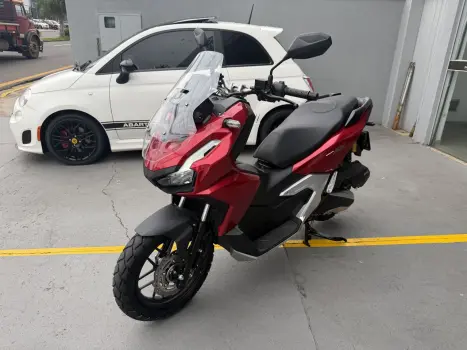 HONDA ADV 160 , Foto 2