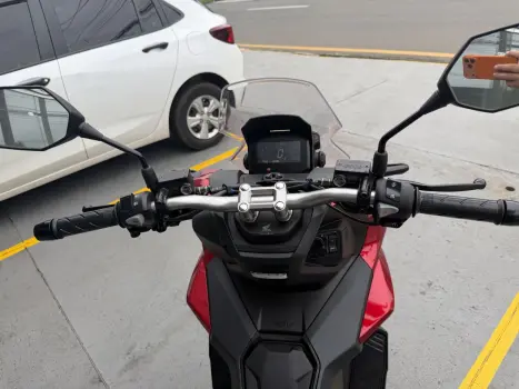 HONDA ADV 160 , Foto 4