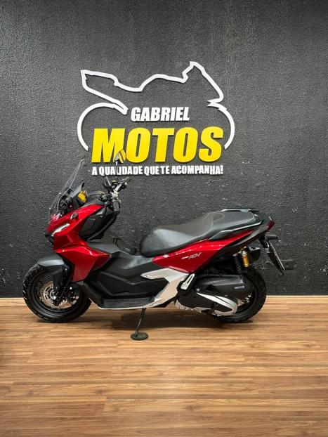 HONDA ADV 160 , Foto 2