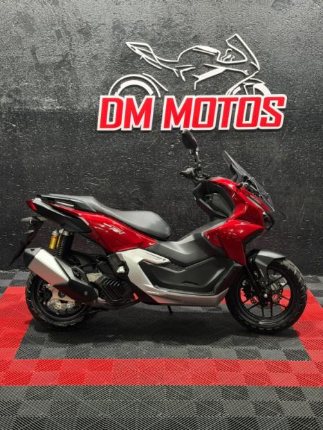 HONDA ADV 160 , Foto 1