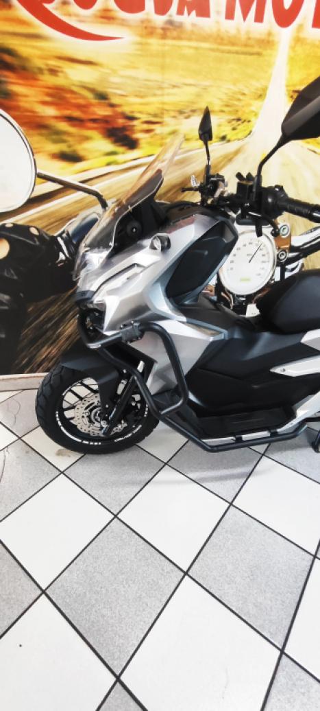 HONDA ADV 160 , Foto 7