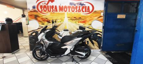HONDA ADV 160 , Foto 9