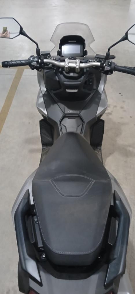 HONDA ADV 160 , Foto 3