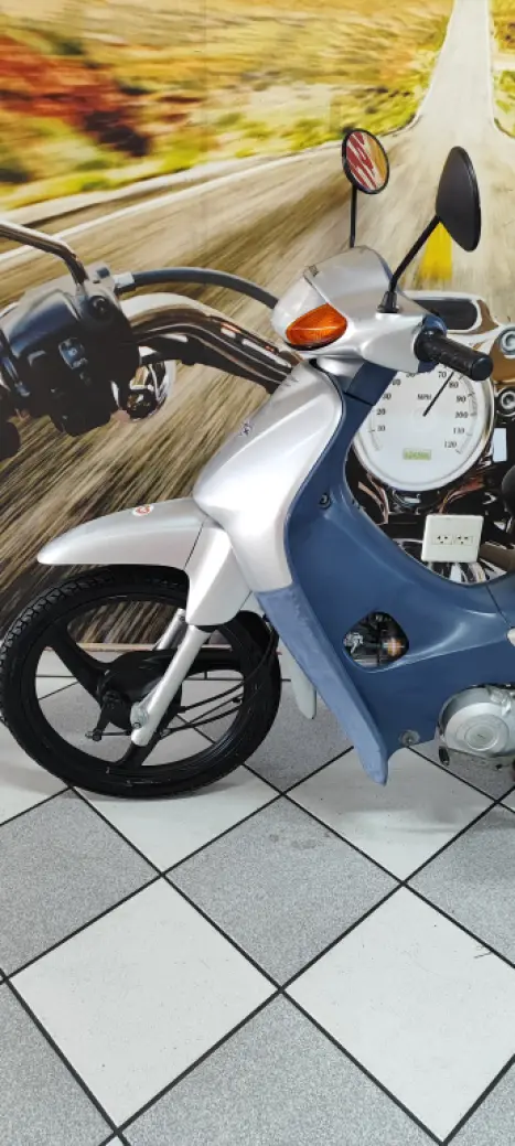 HONDA Biz 100 +, Foto 10
