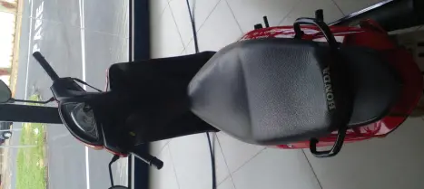 HONDA Biz 100 ES, Foto 3