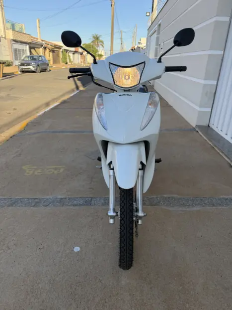 HONDA Biz 110 I , Foto 2