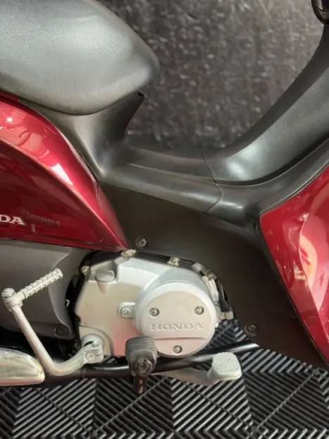 HONDA Biz 125 +, Foto 4