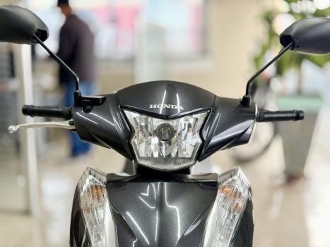 HONDA Biz 125 +, Foto 2