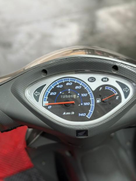 HONDA Biz 125 ES, Foto 4