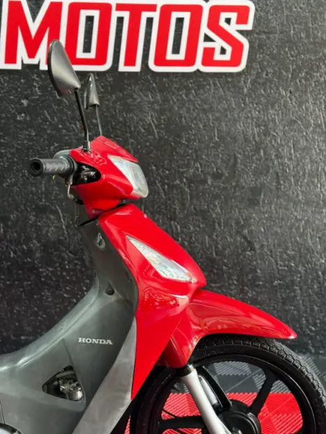 HONDA Biz 125 ES, Foto 3