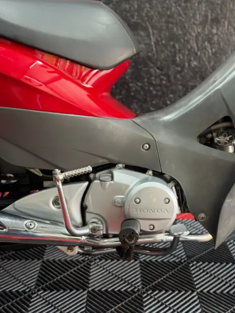 HONDA Biz 125 ES, Foto 7