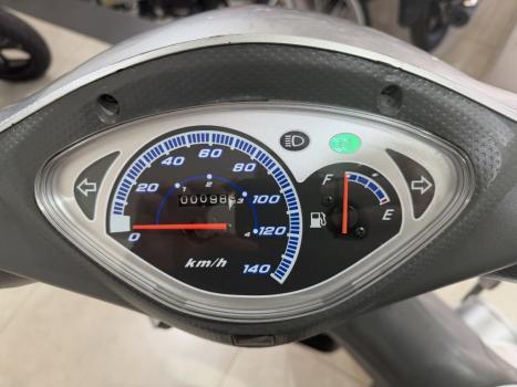 HONDA Biz 125 ES, Foto 2