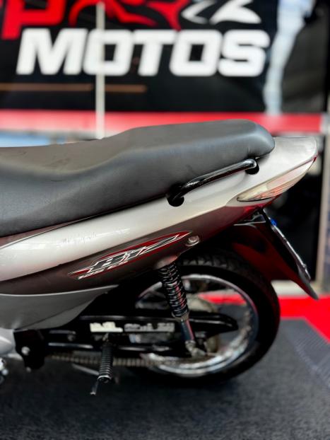 HONDA Biz 125 ES, Foto 5