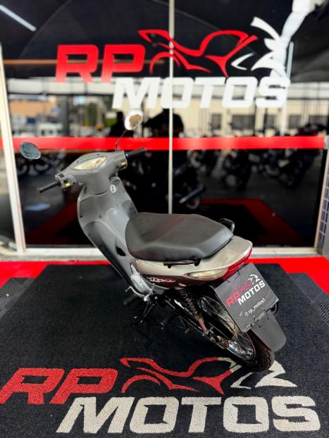 HONDA Biz 125 ES, Foto 8