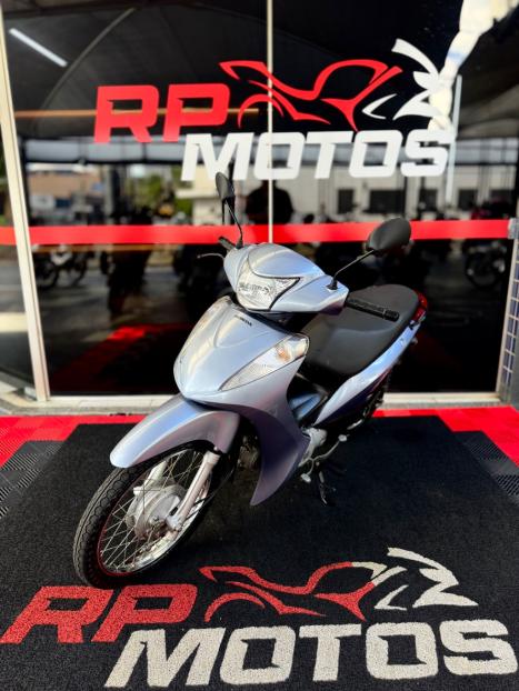 HONDA Biz 125 ES, Foto 8