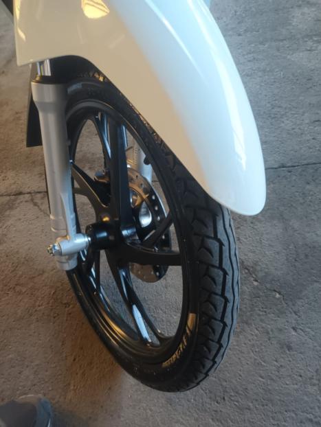 HONDA Biz 125 ES, Foto 10
