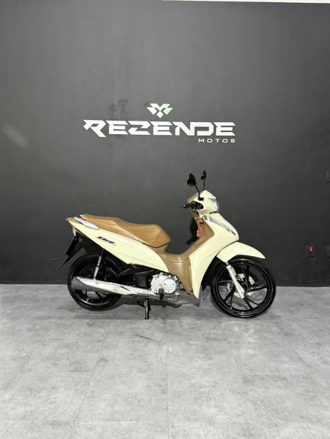 HONDA Biz 125 EX, Foto 3