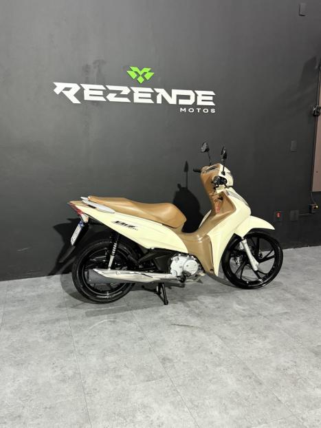 HONDA Biz 125 EX, Foto 8