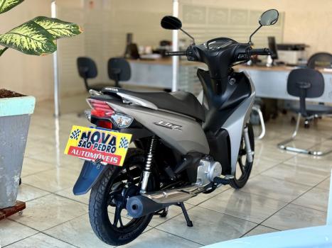 HONDA Biz 125 EX, Foto 6