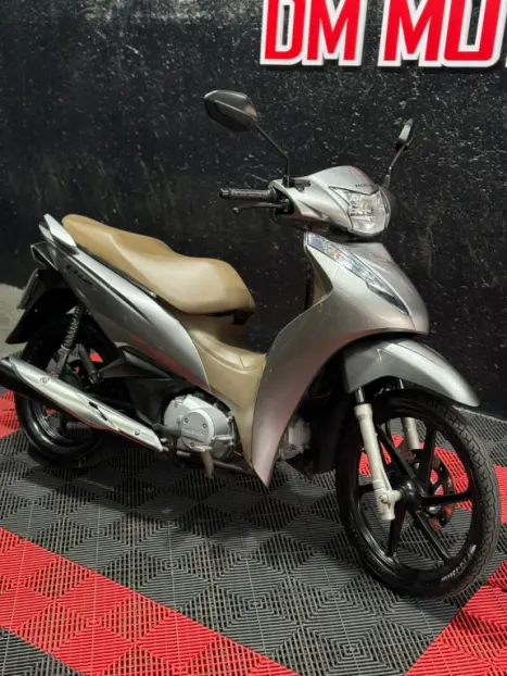 HONDA Biz 125 EX, Foto 2 HONDA Biz 125 EX, Foto 2