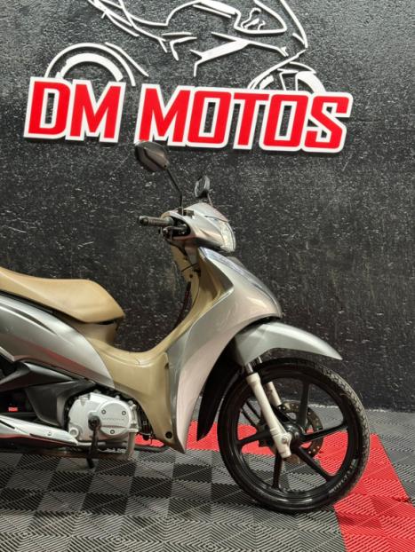 HONDA Biz 125 EX, Foto 3 HONDA Biz 125 EX, Foto 3