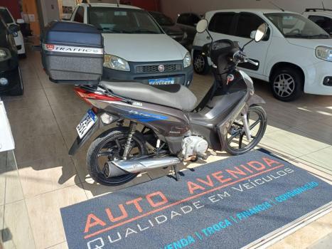 HONDA Biz 125 EX, Foto 3