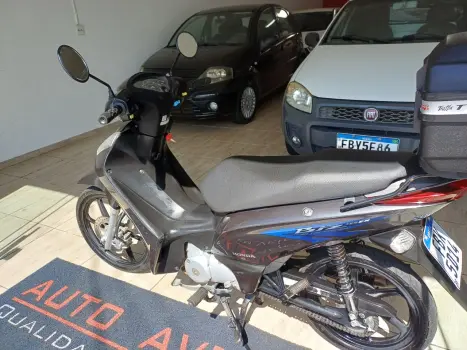 HONDA Biz 125 EX, Foto 7