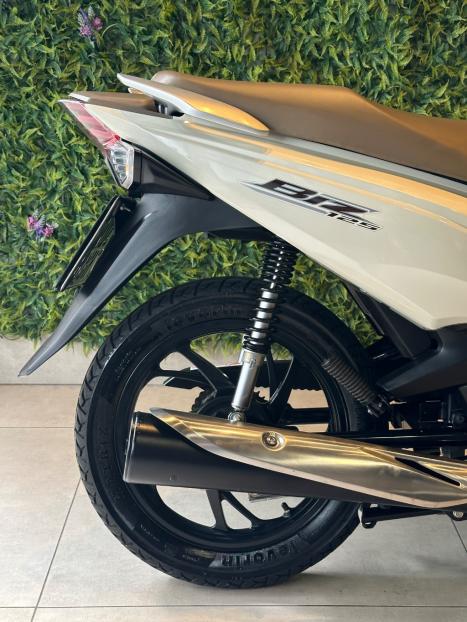 HONDA Biz 125 EX, Foto 7