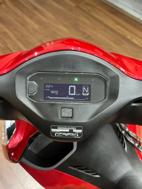 HONDA Biz 125 EX, Foto 7