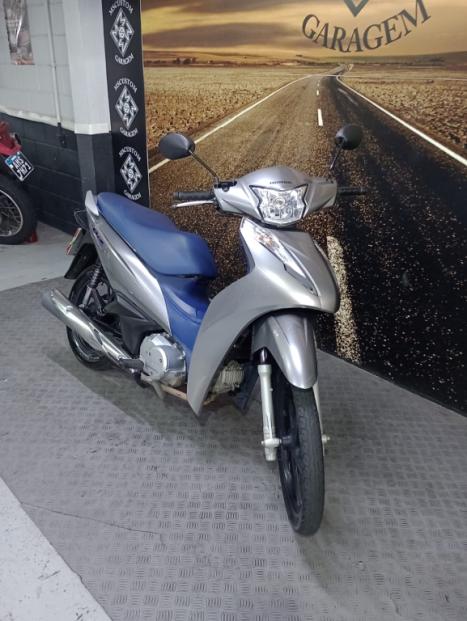 HONDA Biz 125 EX, Foto 2