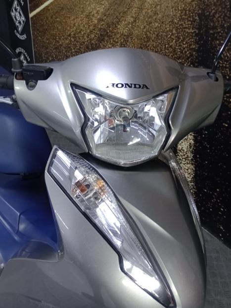 HONDA Biz 125 EX, Foto 5
