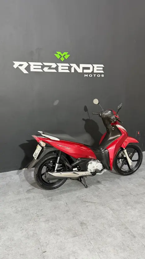 HONDA Biz 125 EX, Foto 8