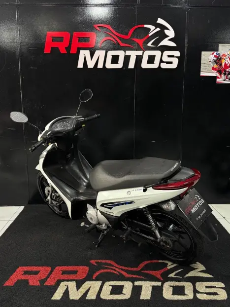 HONDA Biz 125 EX, Foto 9