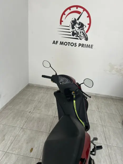 HONDA Biz 125 EX, Foto 4