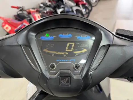 HONDA Biz 125 EX, Foto 6