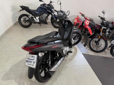 HONDA Biz 125 EX, Foto 5