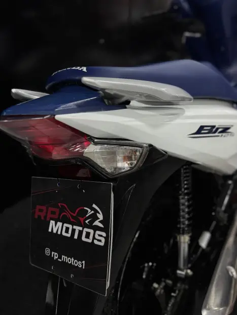HONDA Biz 125 EX, Foto 11