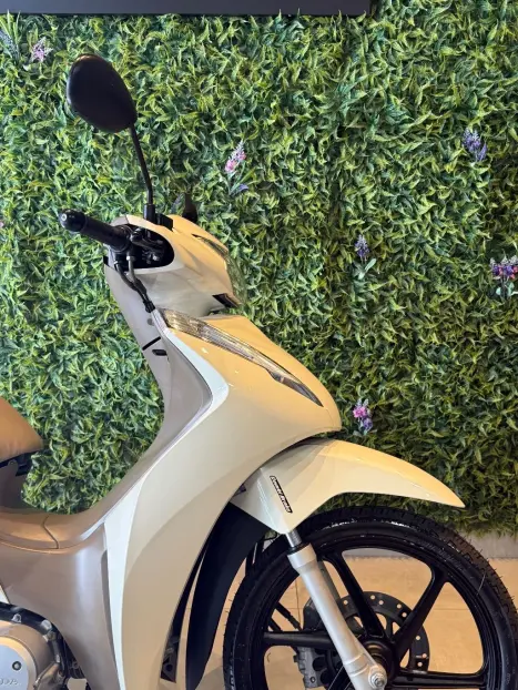 HONDA Biz 125 EX, Foto 4