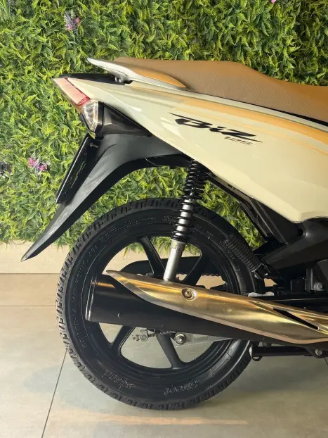 HONDA Biz 125 EX, Foto 7