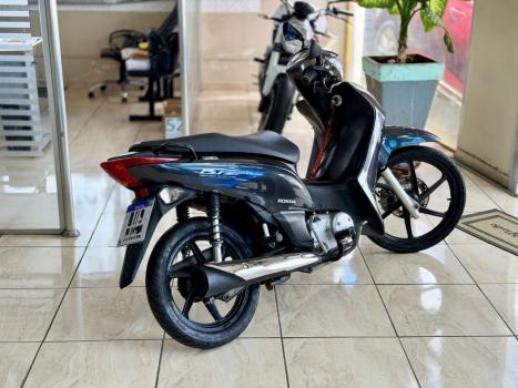 HONDA Biz 125 EX, Foto 2